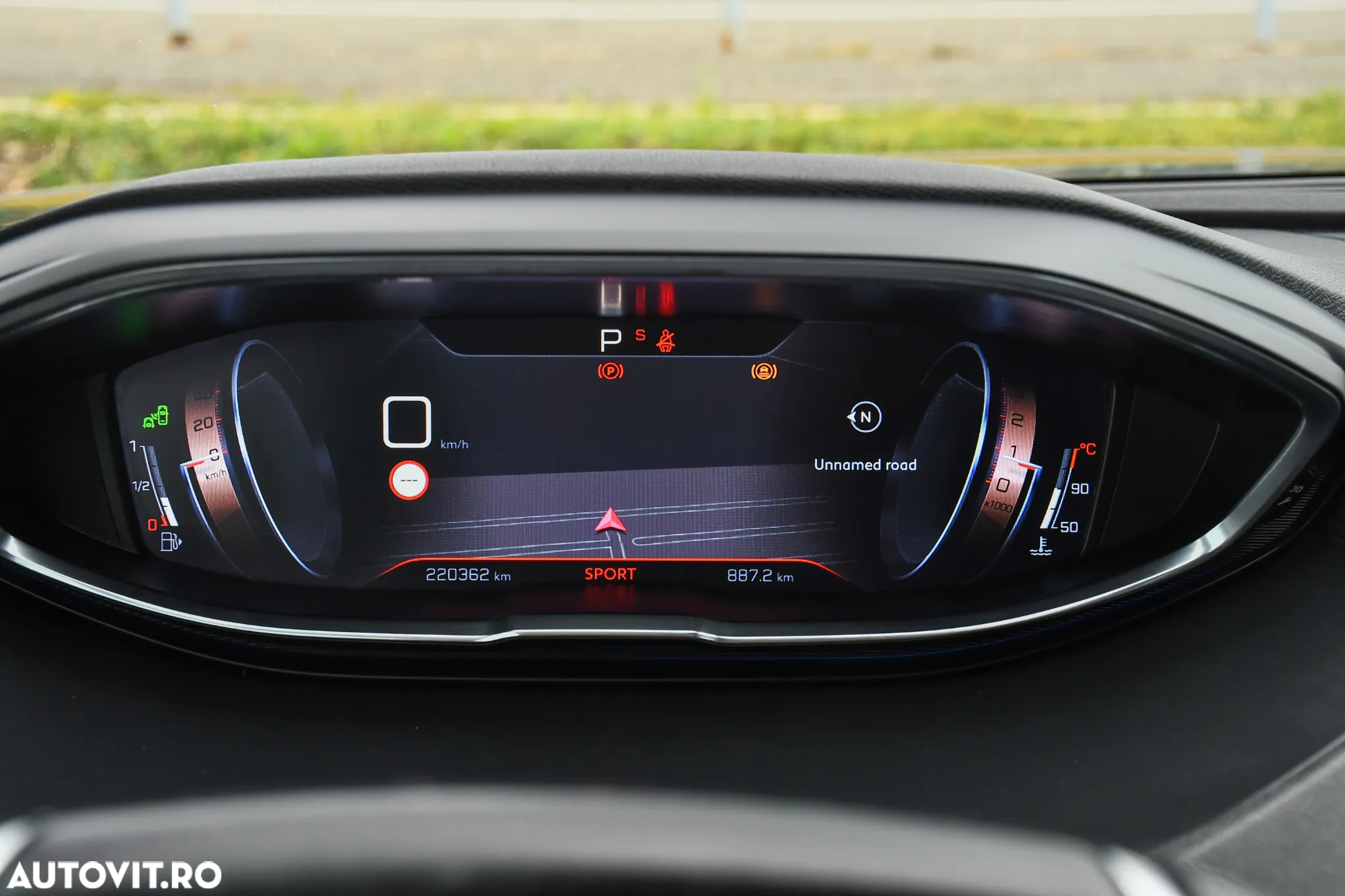 Peugeot 5008 2.0 BlueHDI s&s EAT8 GT - 35
