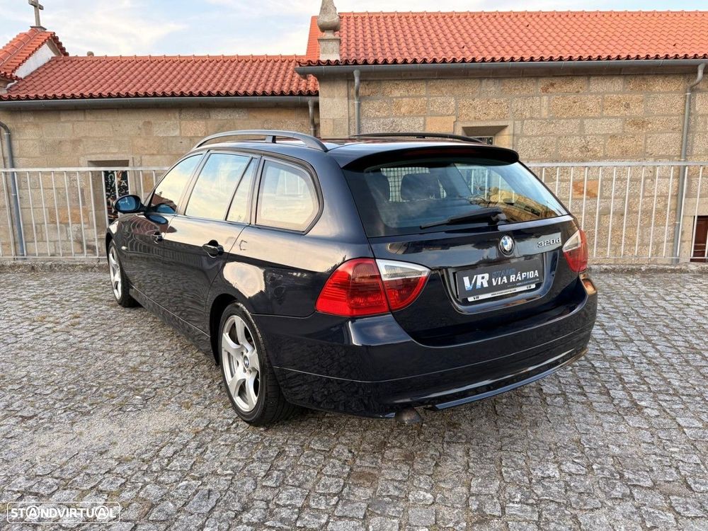BMW 320 d Touring - 7
