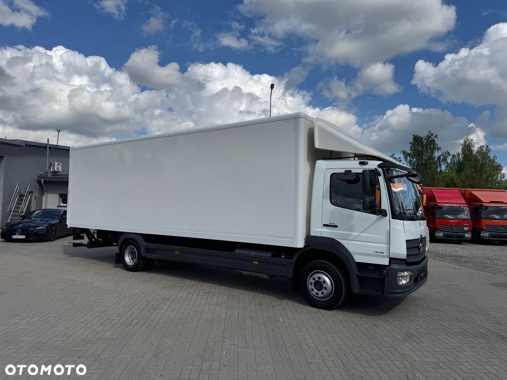Mercedes-Benz ATEGO - 11