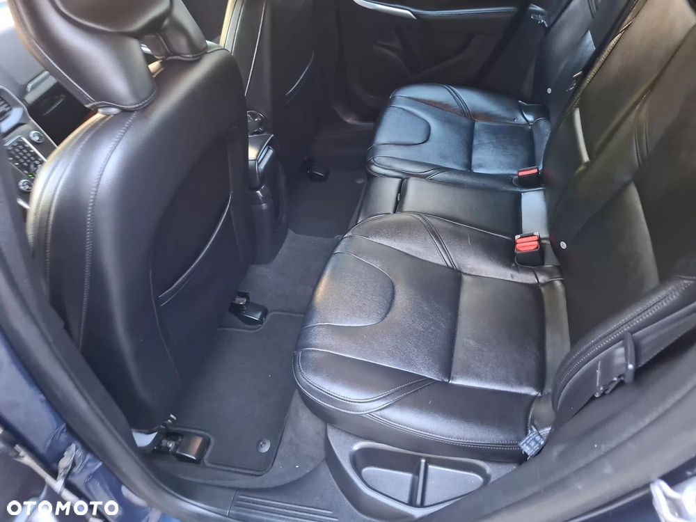 Volvo V40 D4 Ocean Race - 18