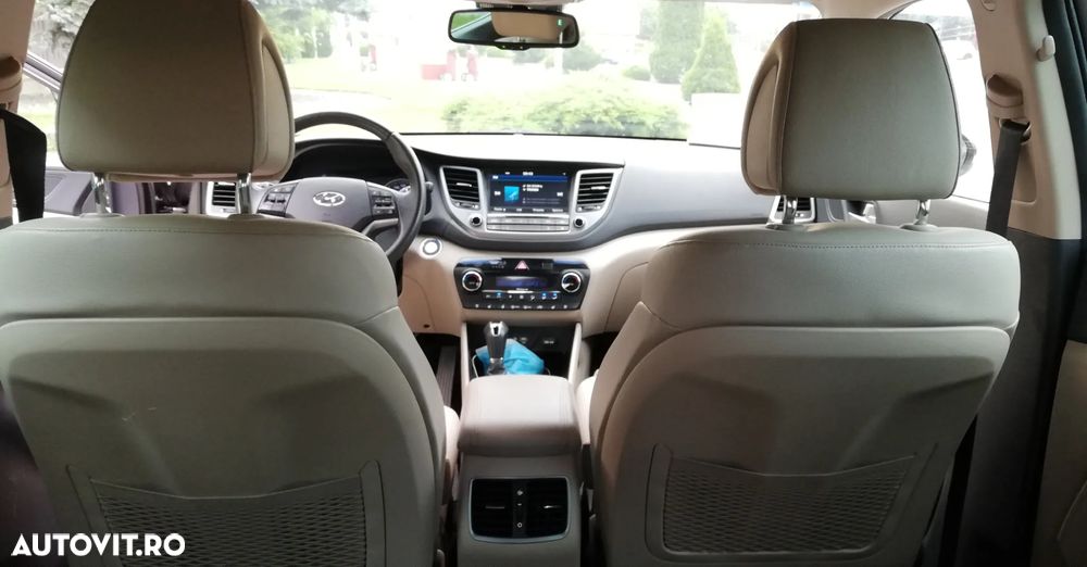 Hyundai Tucson 2.0 CRDI 4WD 6MT Luxury Pack+ - 5