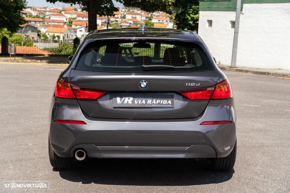 BMW 116 d Line Luxury - 6