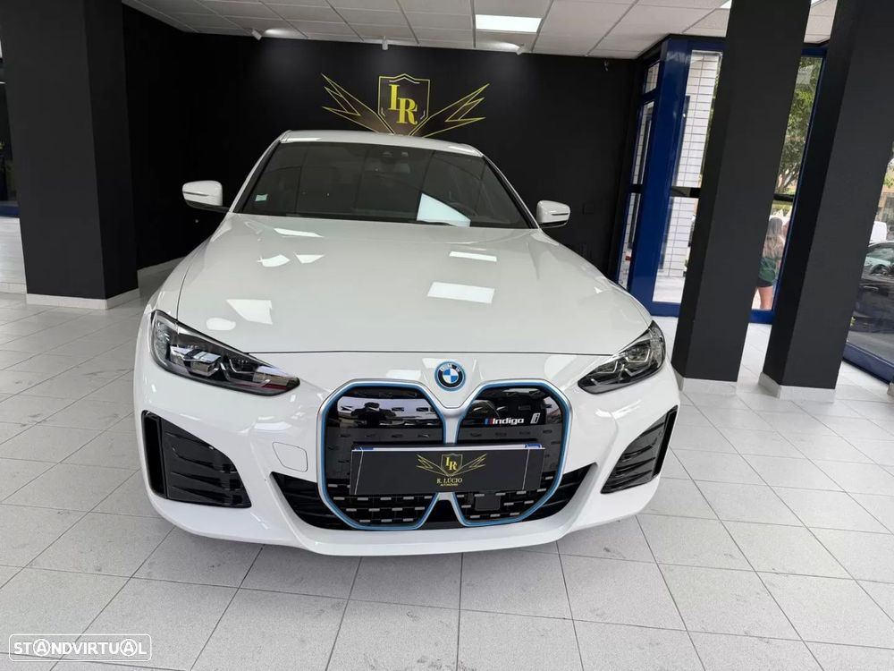 BMW i4 eDrive35 Pack Desportivo M - 10