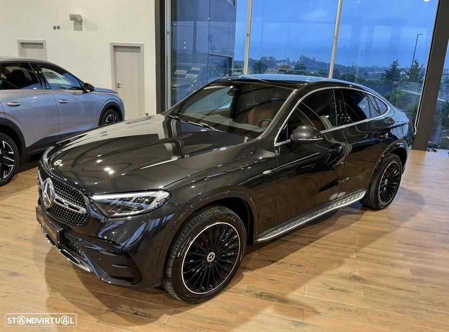 Mercedes-Benz GLC 300 de Coupe 4Matic - 4