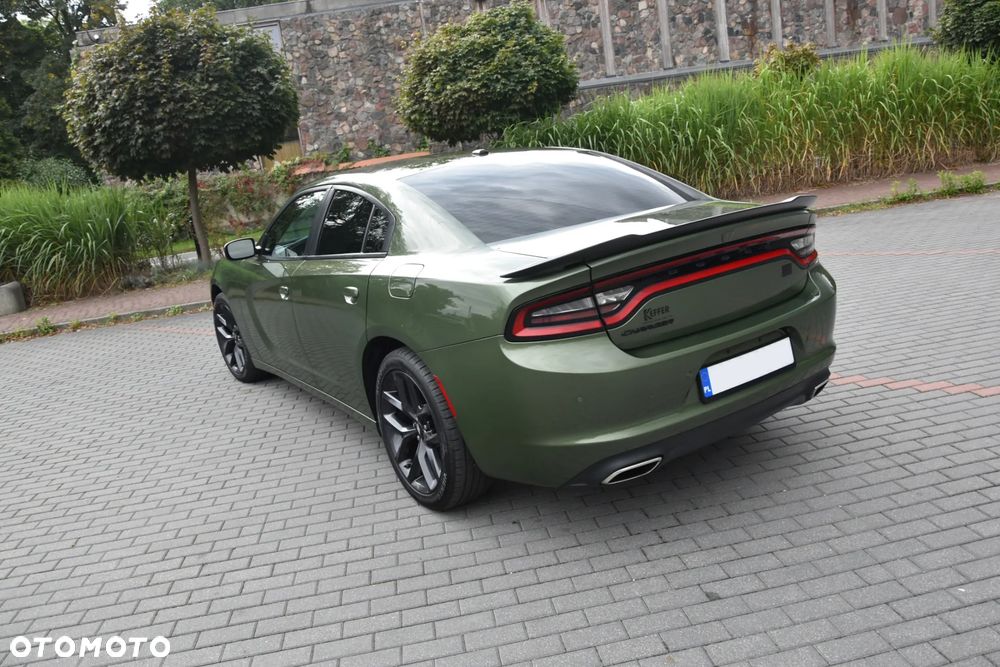 Dodge Charger 3.6 GT - 21