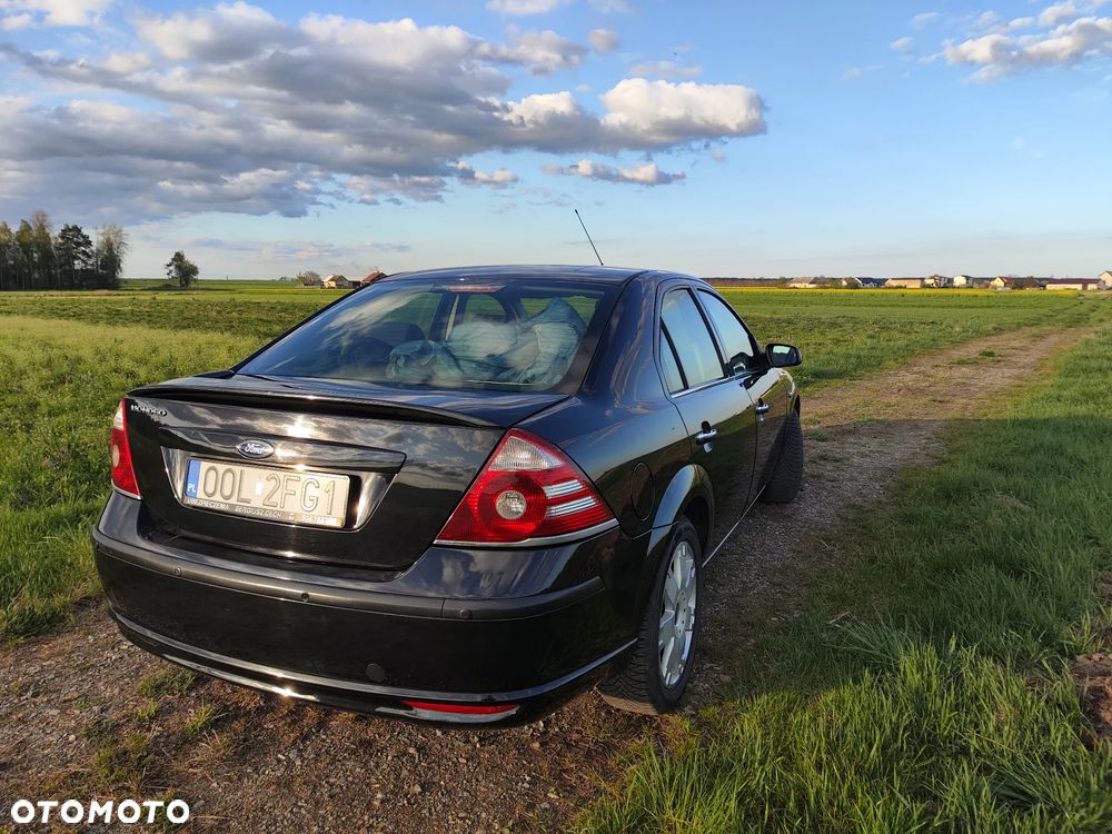 Ford Mondeo 2.0 FF Titanium - 6