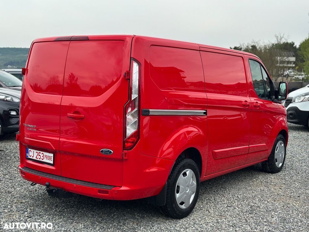 Ford Transit Custom - 13