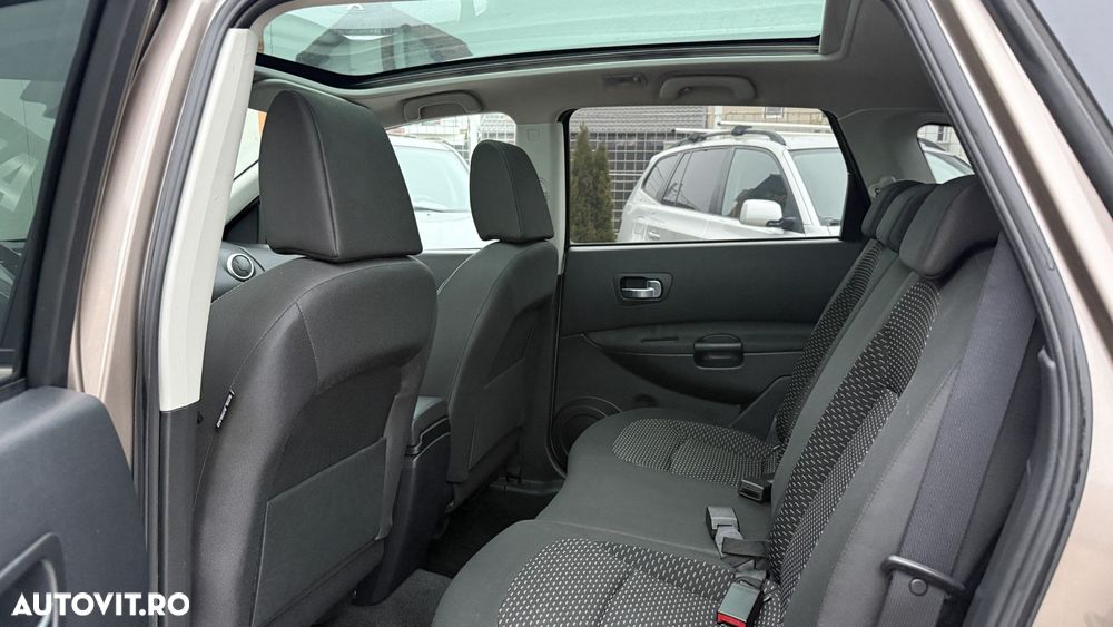 Nissan Qashqai - 9