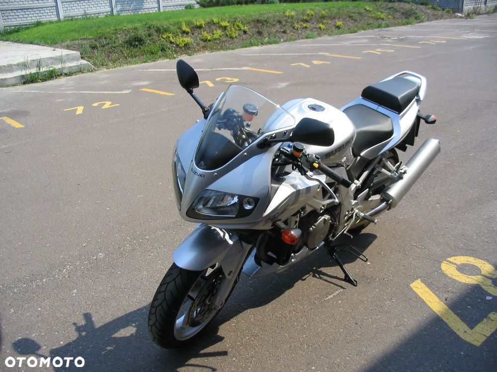 Suzuki SV - 1