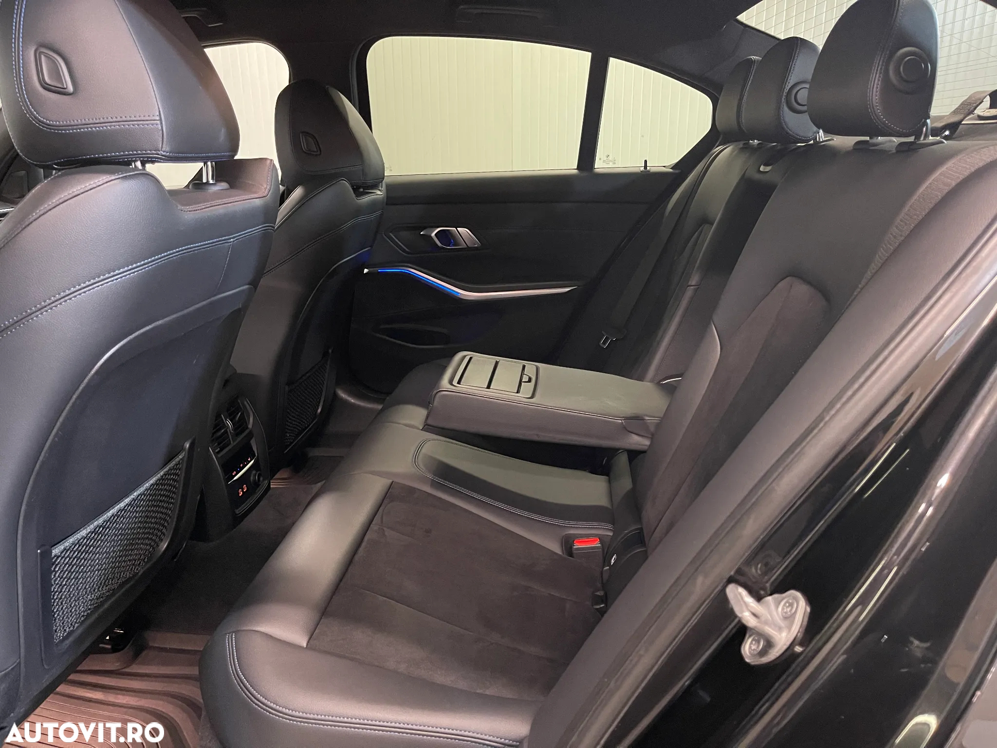 BMW Seria 3 320d xDrive AT M Sport - 12