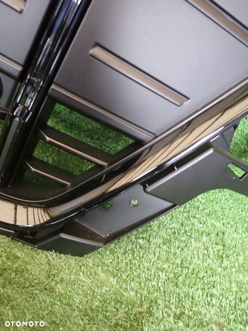 AUDI A4 B9 ALLROAD LIFT 19- atrapa grill 8W0853651DP - 7