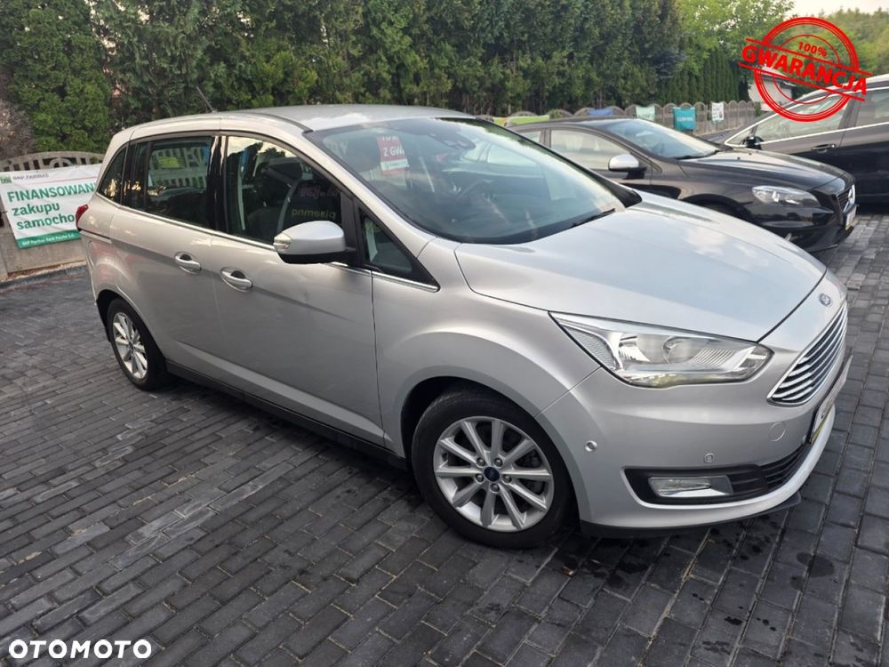 Ford Grand C-MAX - 11