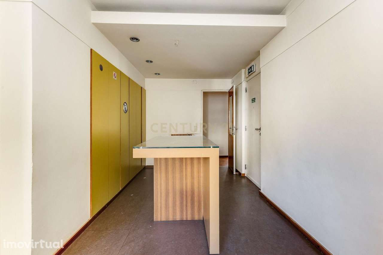 Espaço Comercial - Avenida 5 de Outubro, Lisboa - Grande imagem: 3/32