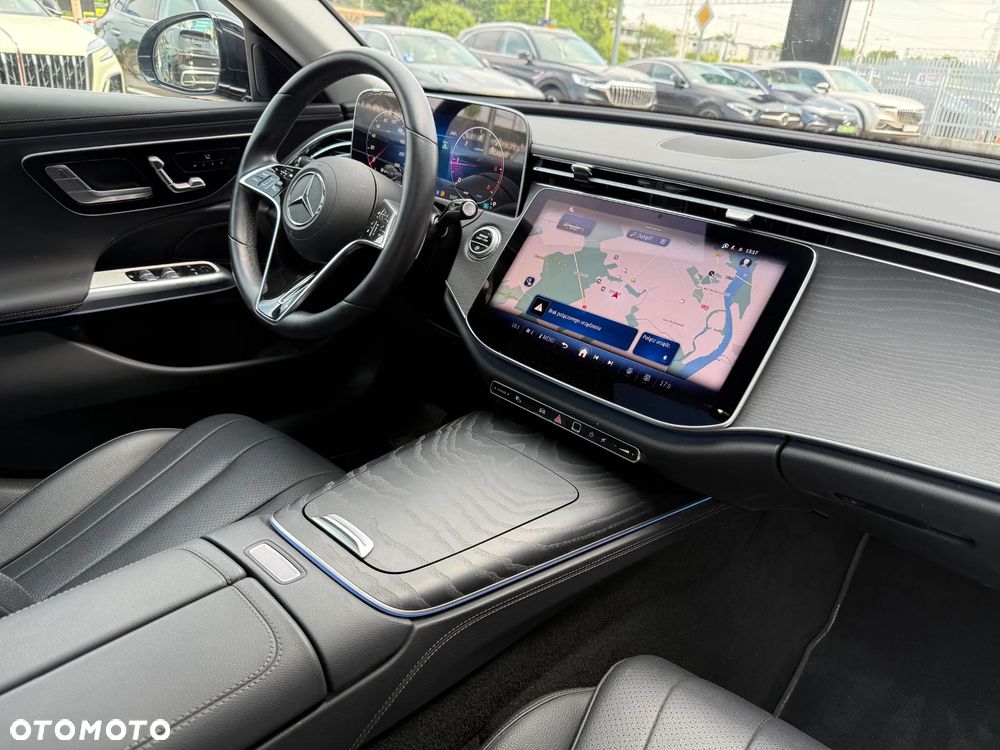 Mercedes-Benz Klasa E 220 d 4Matic All-Terrain 9G-TRONIC - 14