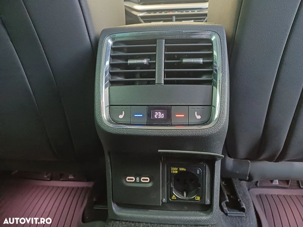 Skoda Octavia 2.0 TDI DSG Style - 35