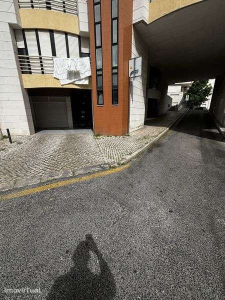 Lugar Garagem Lumiar - Lisboa - Grande imagem: 3/9