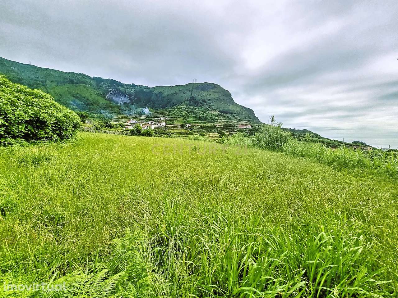Terreno na Fajãzinha, Ilha das Flores - Grande imagem: 3/11