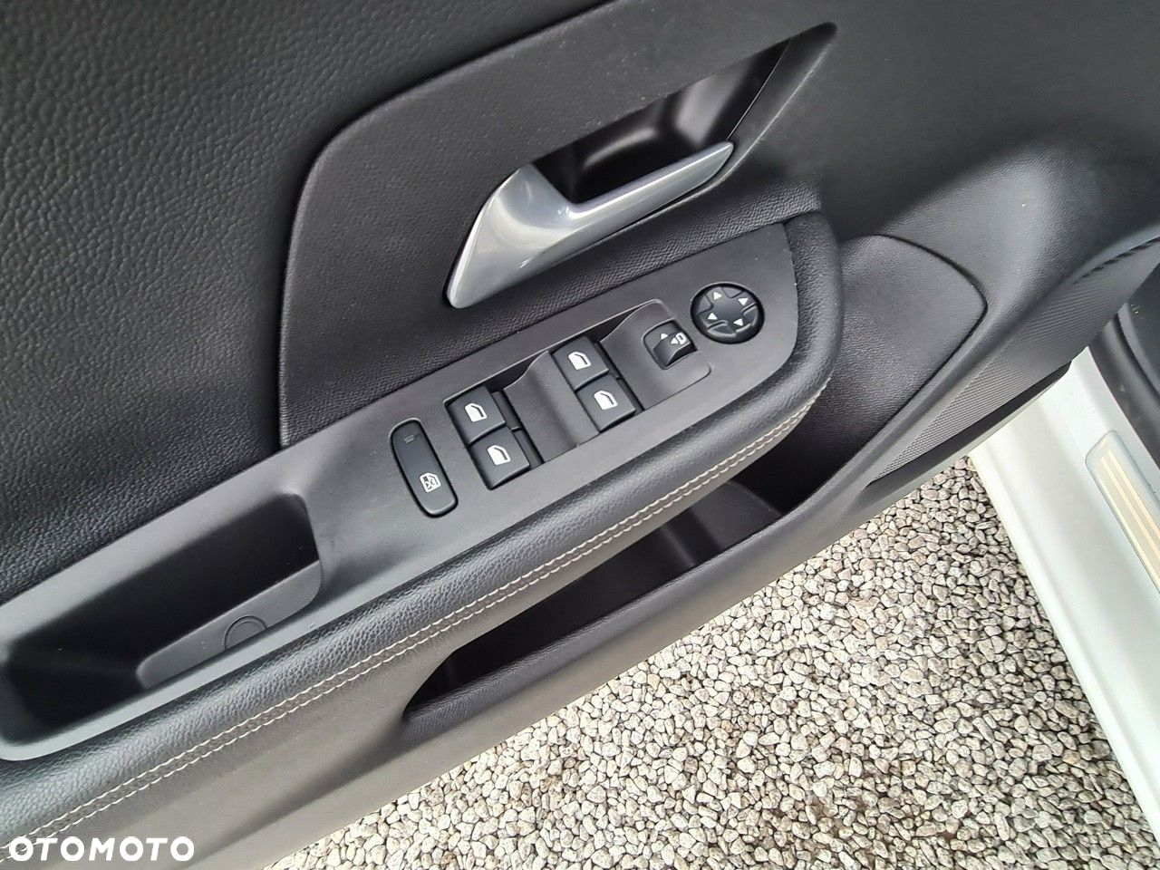 Opel Mokka 1.2 DI Turbo Automatik Black - 28
