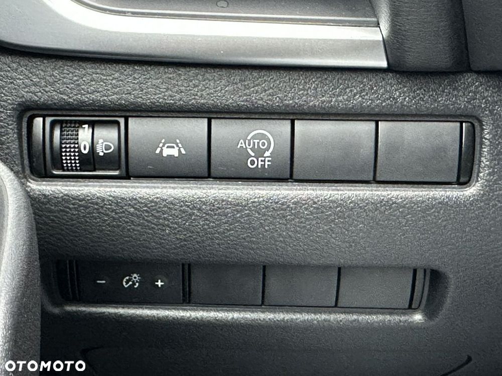 Nissan Qashqai - 23