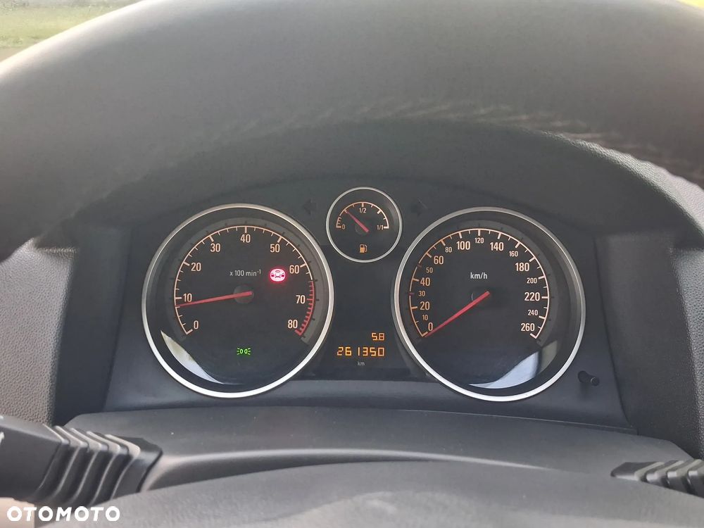 Opel Astra 1.6 Edition 111 Jahre - 11