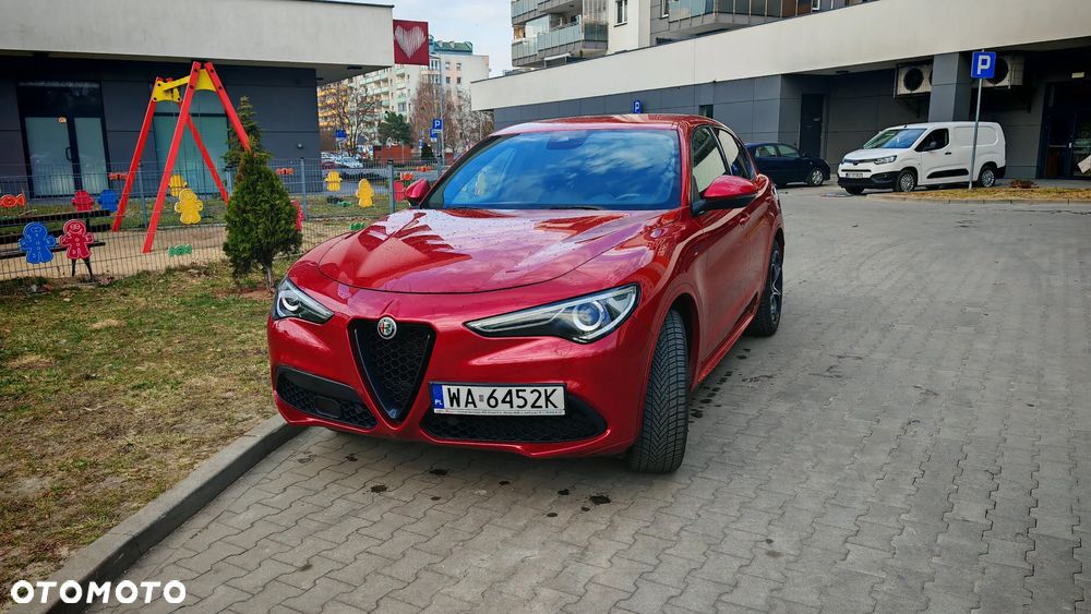Alfa Romeo Stelvio 2.0 Turbo Veloce Q4 - 2