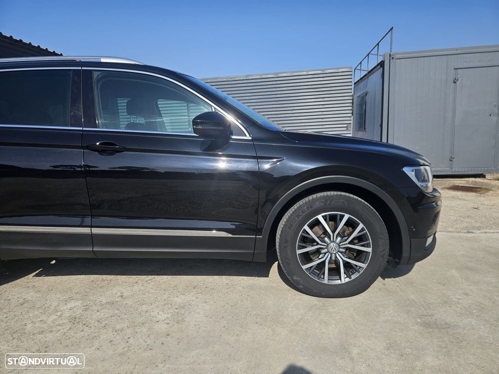 VW Tiguan 1.6 TDI Confortline - 9