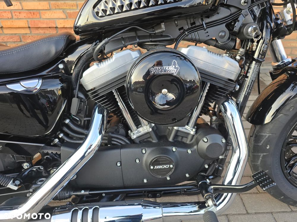 Harley-Davidson Sportster Forty-Eight - 7
