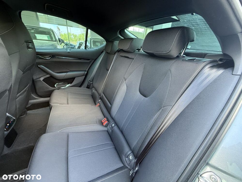 Skoda Octavia 1.5 TSI e-Tec Sportline DSG - 20