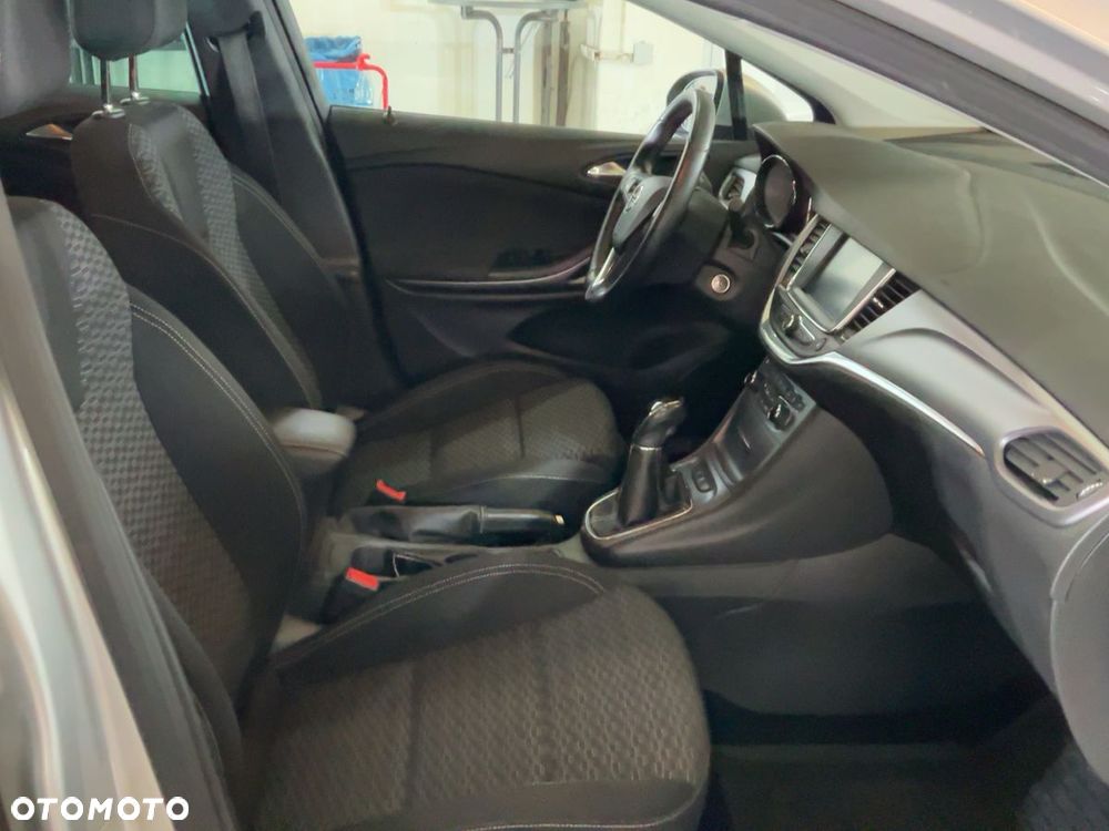 Opel Astra 1.6 D (CDTI) Start/Stop Business - 13