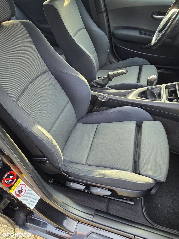 BMW Seria 1 120d - 15