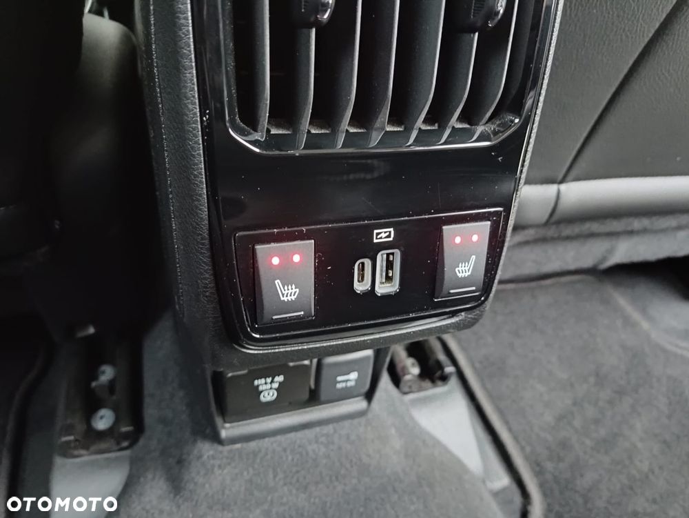 Jeep Compass - 30