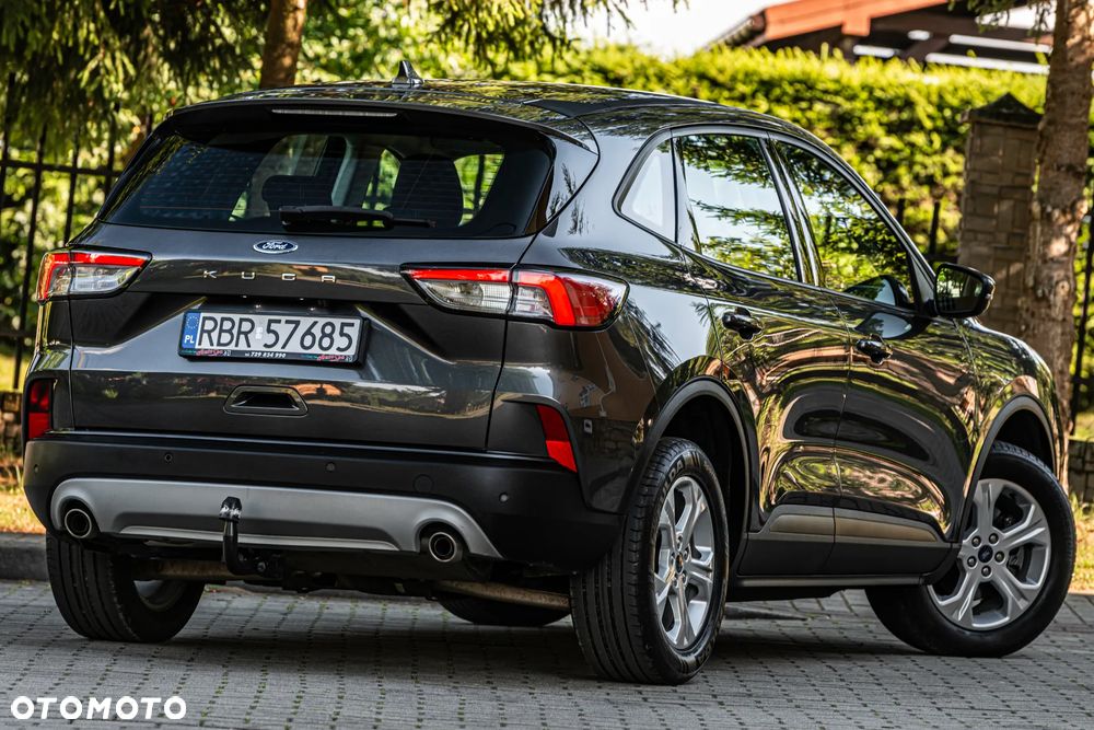 Ford Kuga - 8