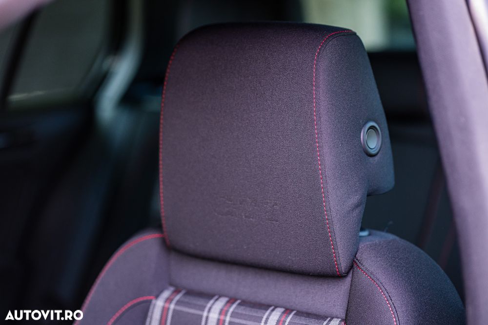 Volkswagen Golf 2.0 GTI - 21