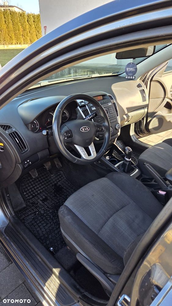 Kia Ceed 1.6 Crdi Comfort - 4