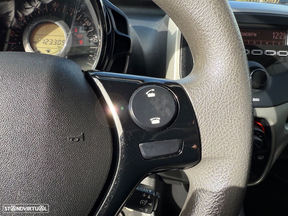 Peugeot 108 1.2 PureTech Active - 22