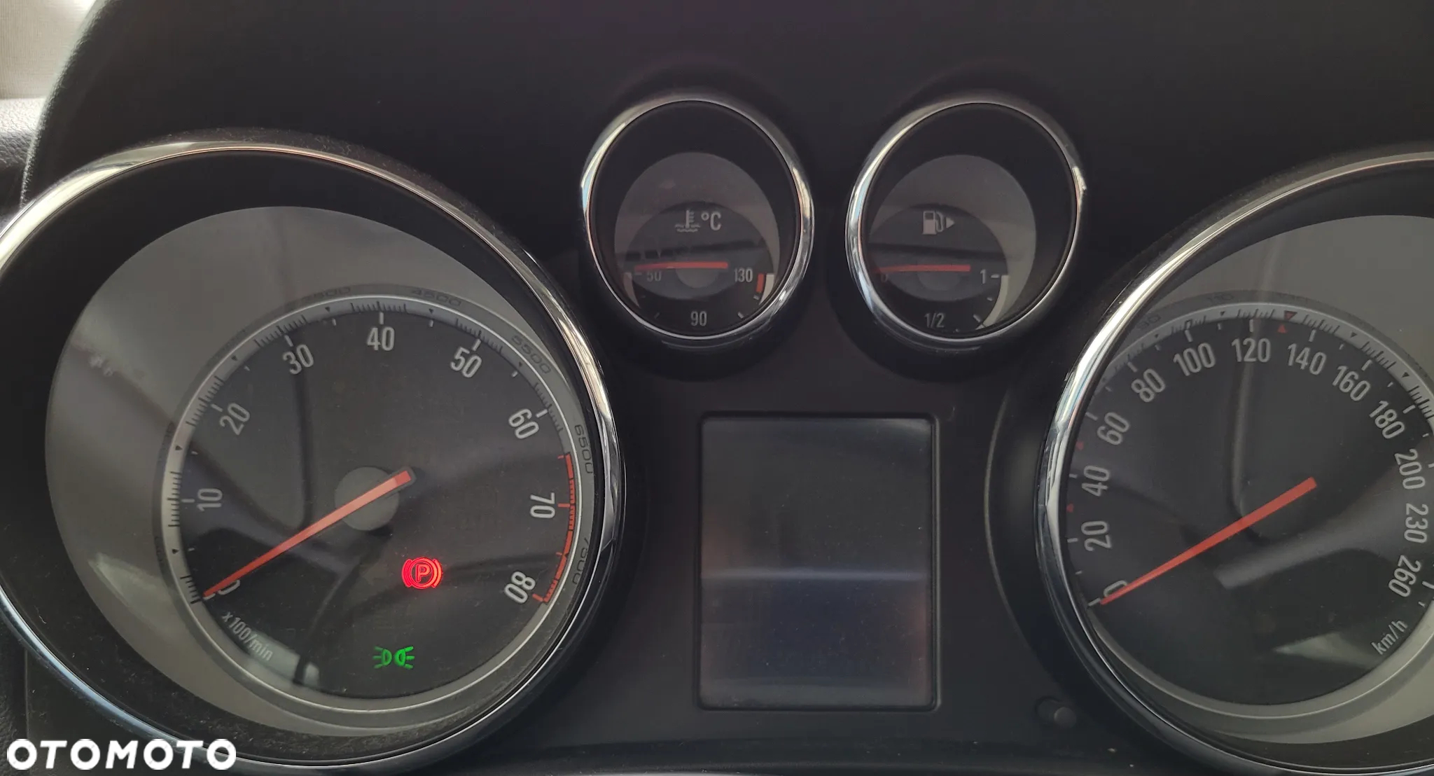 Opel Astra IV 1.4 T Cosmo - 10