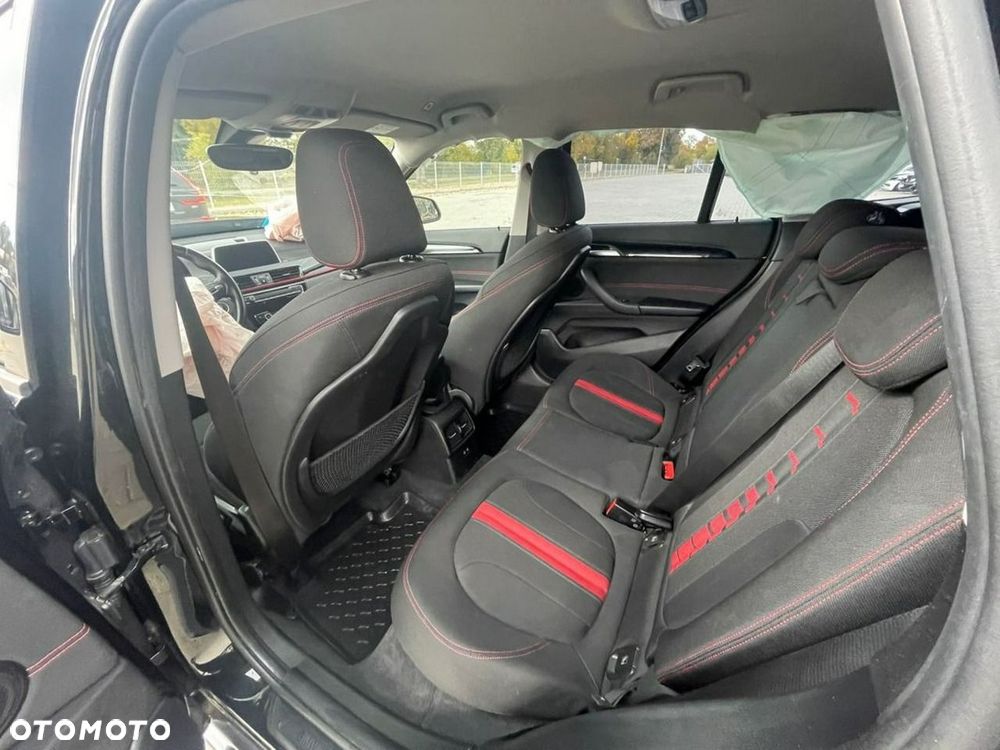BMW X1 sDrive18i Advantage - 8