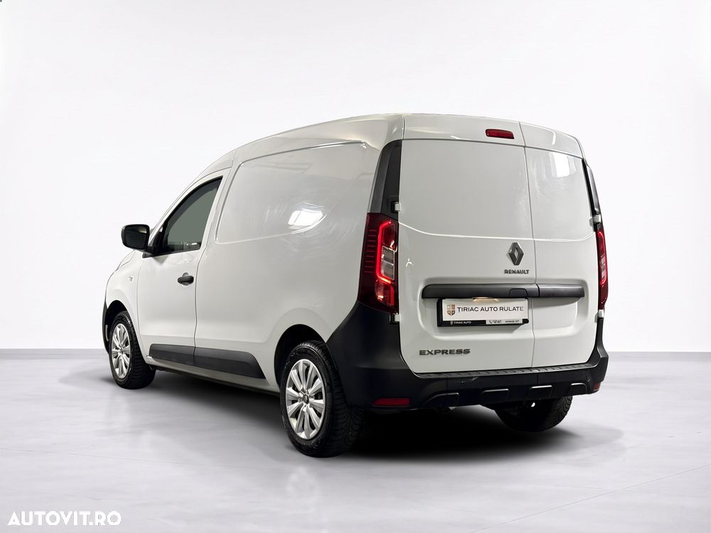 Renault EXPRESS - 4