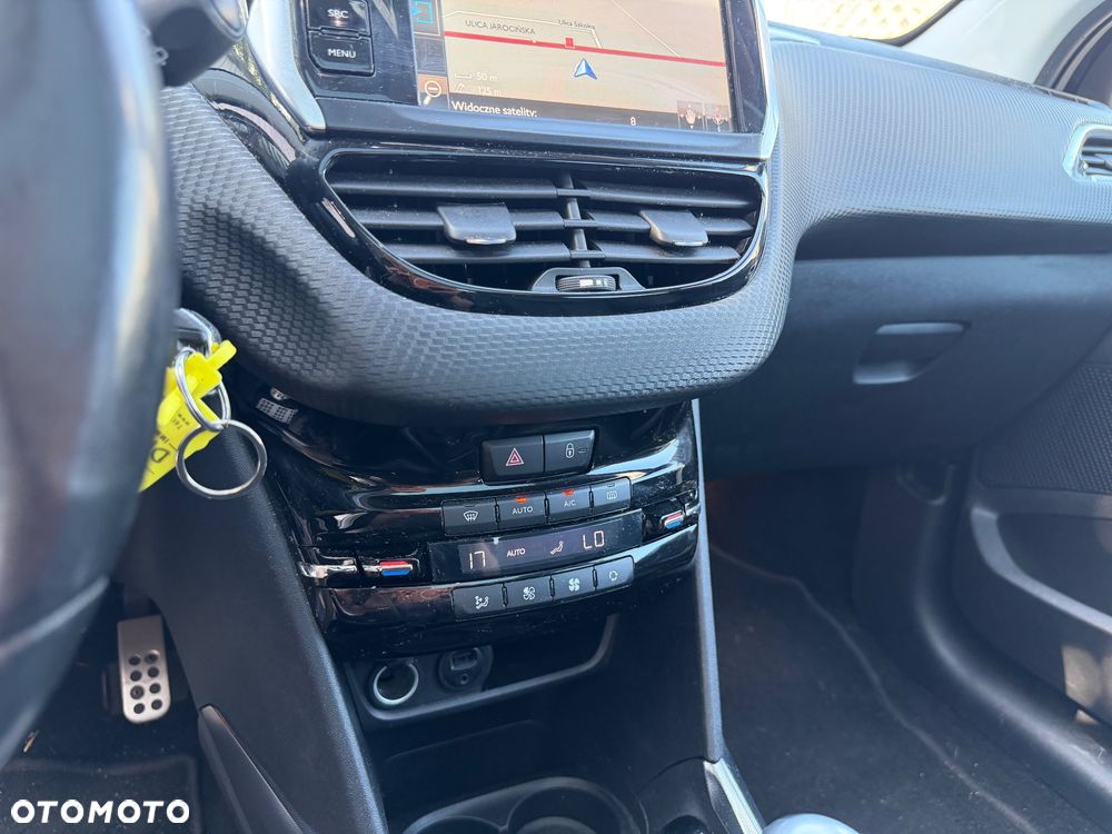 Peugeot 2008 e-HDi FAP 115 STOP & START Allure - 15