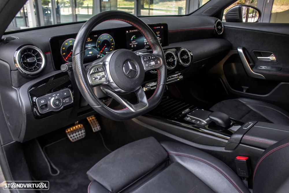Mercedes-Benz A 250 e AMG Line - 25