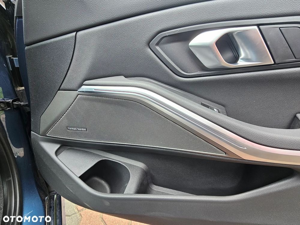 BMW Seria 3 - 20