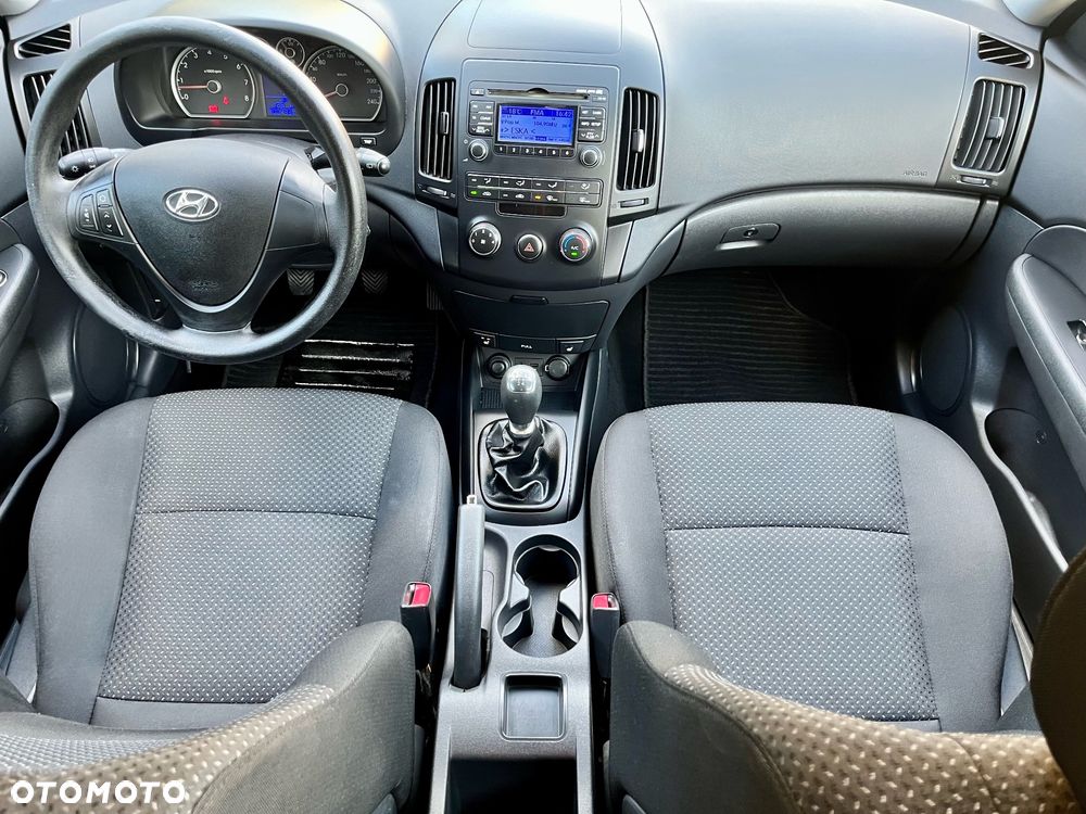 Hyundai i30 1.4 Blue Comfort - 10