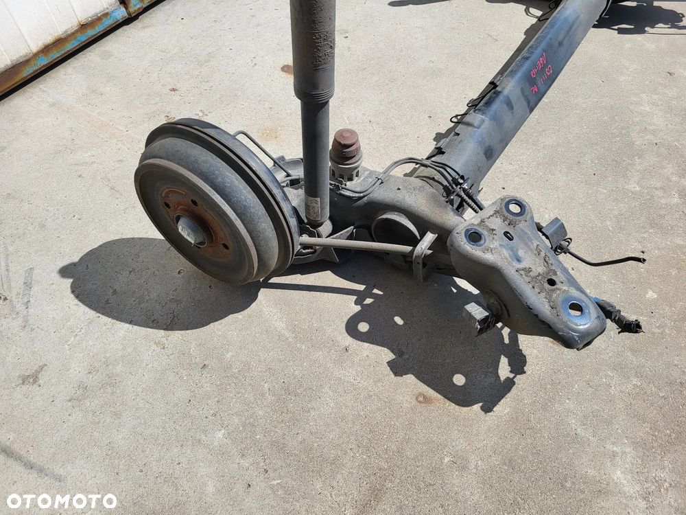 Belka zawieszenia tylna oś Citroen C3 III Bębny - 2