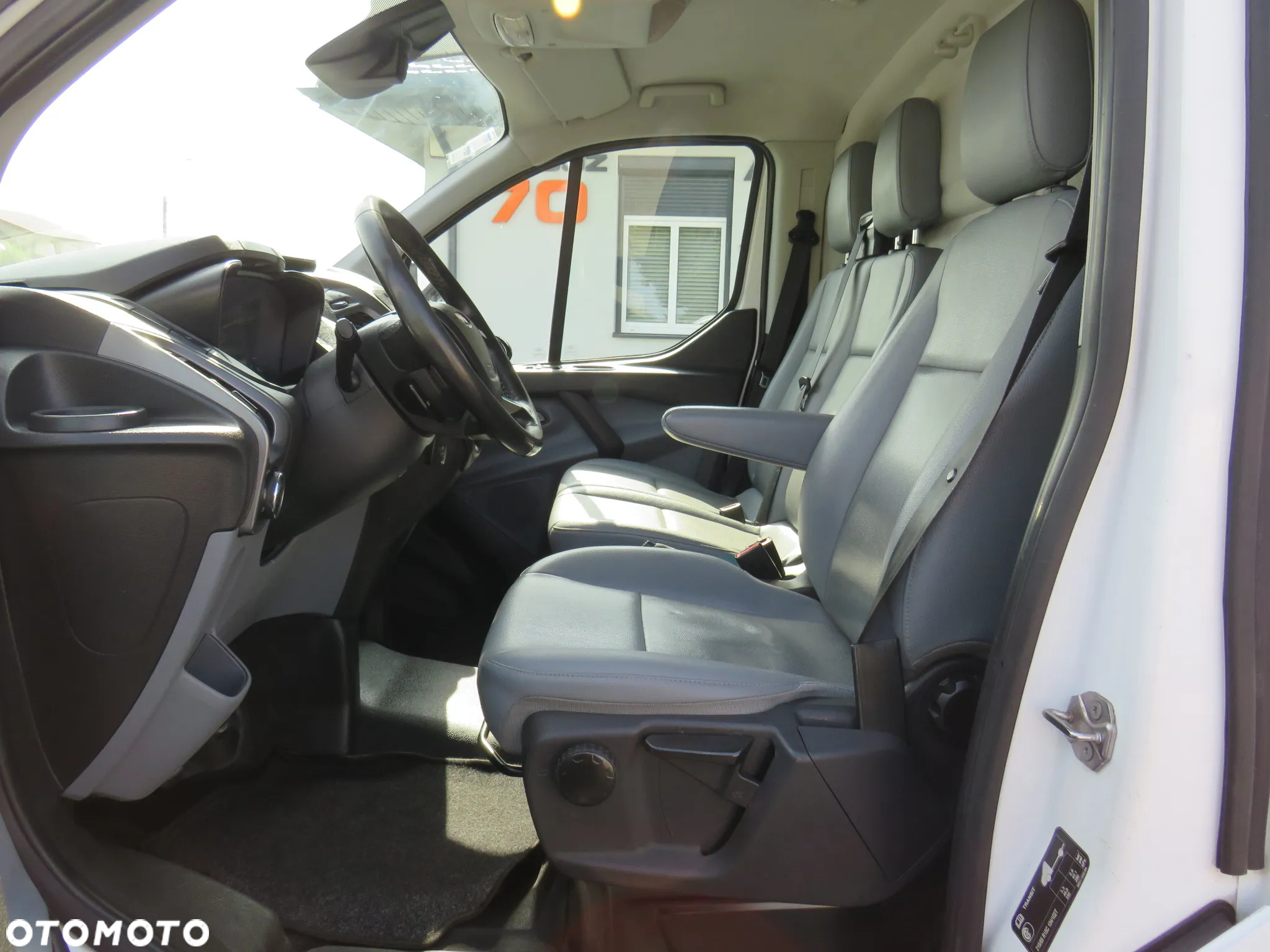 Ford Transit Custom 2.0TDCi 105Ps - 26
