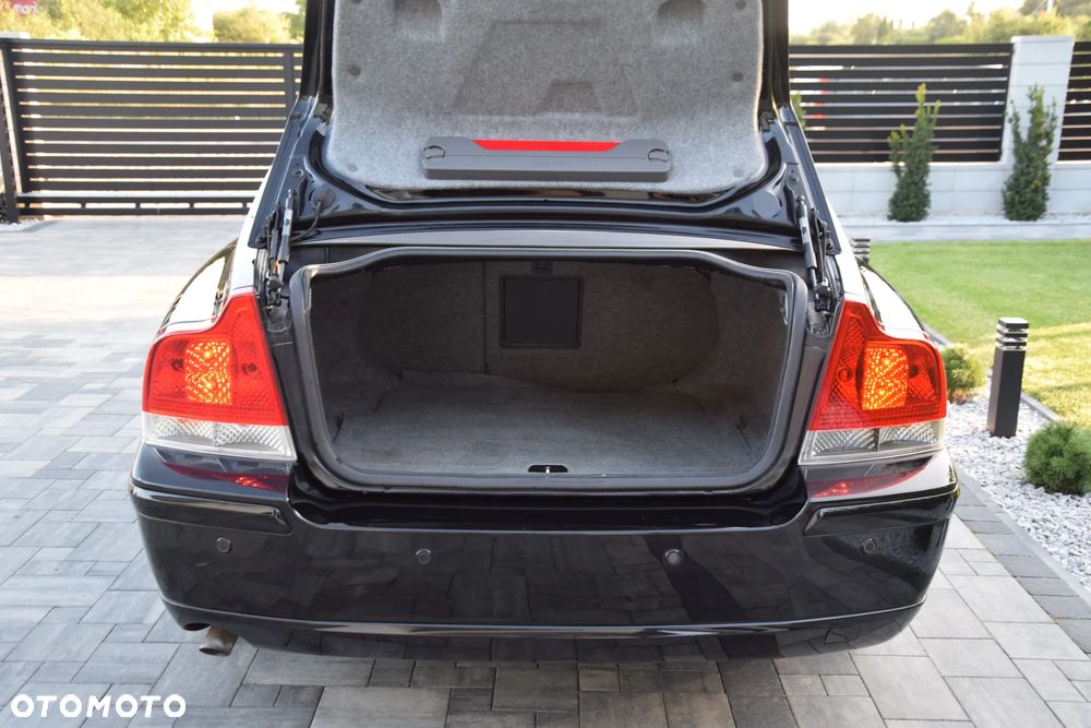 Volvo S60 2.4 Momentum - 16