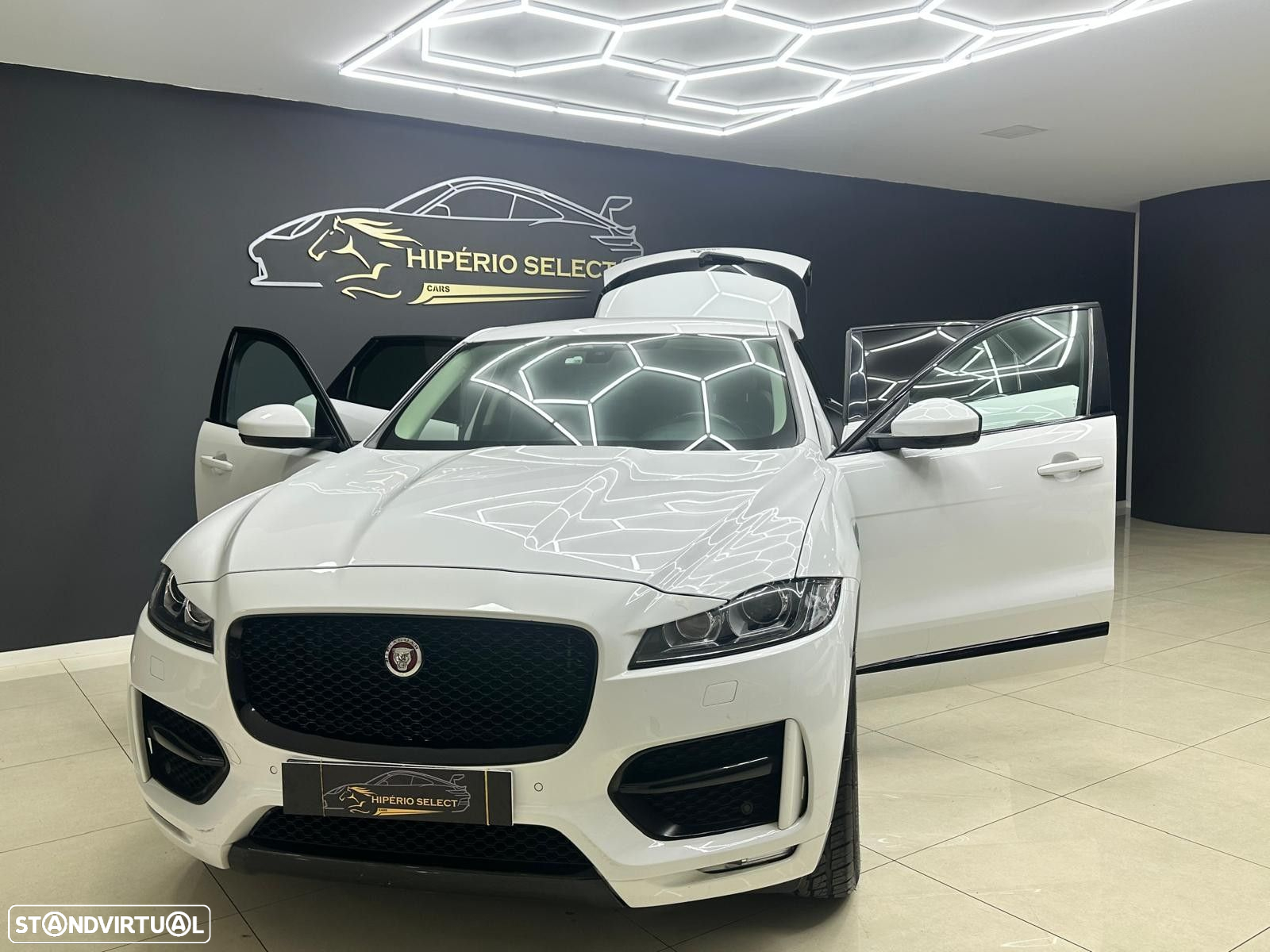 Jaguar F-Pace 2.0 i4D R-Sport AWD Aut. - 13