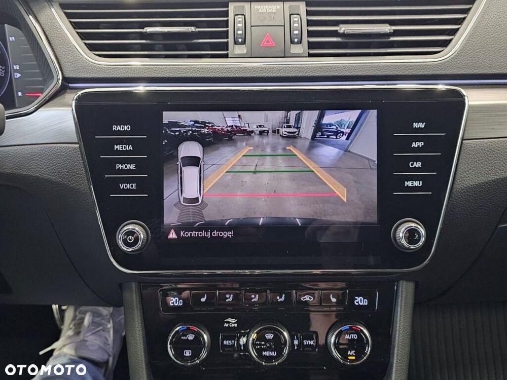 Skoda Superb 2.0 TDI 4x4 Style DSG - 18