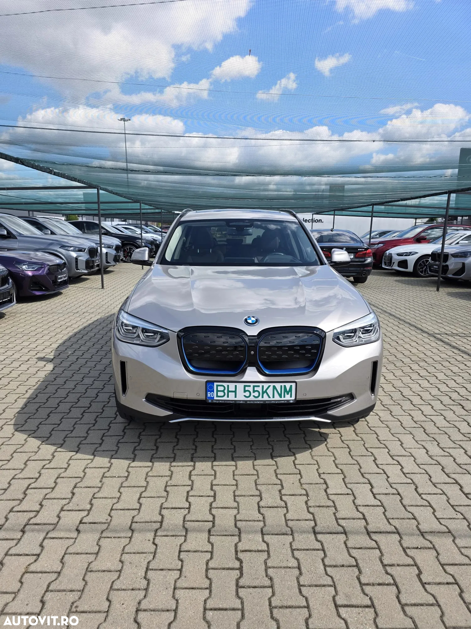 BMW iX3 Standard - 8