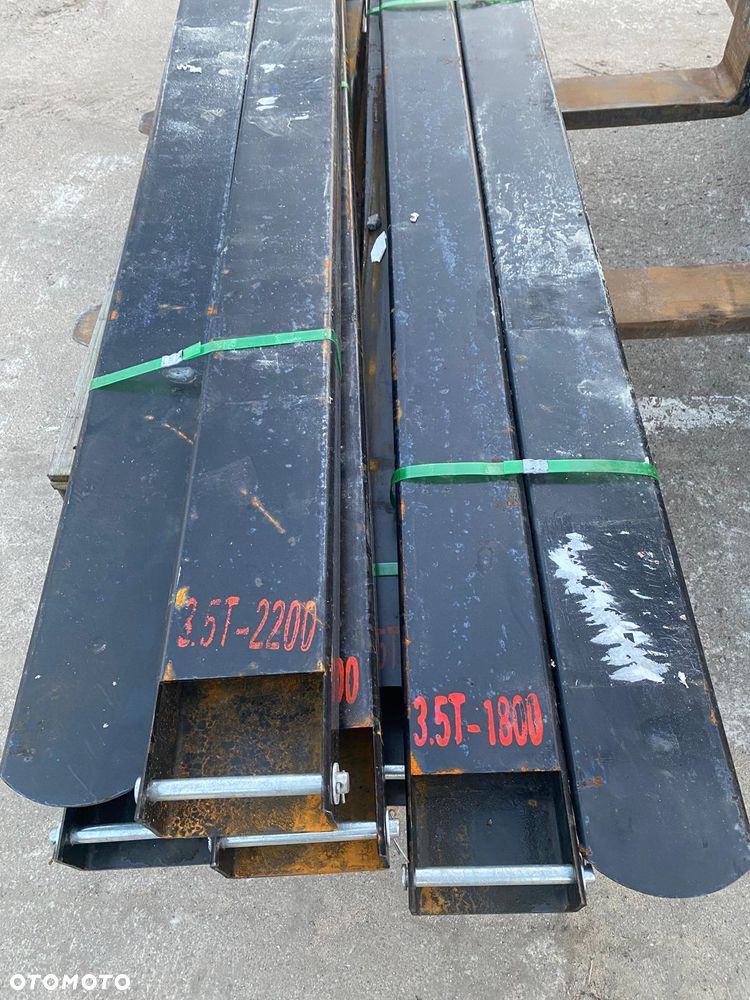 Inny NOWE przedłużki do wideł 3,5 t – 1800 mm / 2200 mm - 2