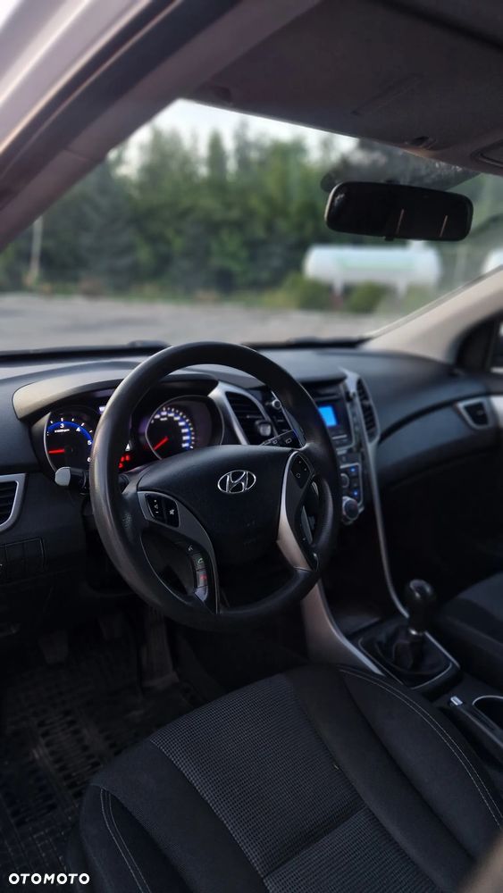 Hyundai i30 - 12